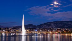 Vue nocturne de la rade de Genève