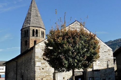 L'église romane de St-Pierre-de-Clages, haut lieu du tourisme valaisan
